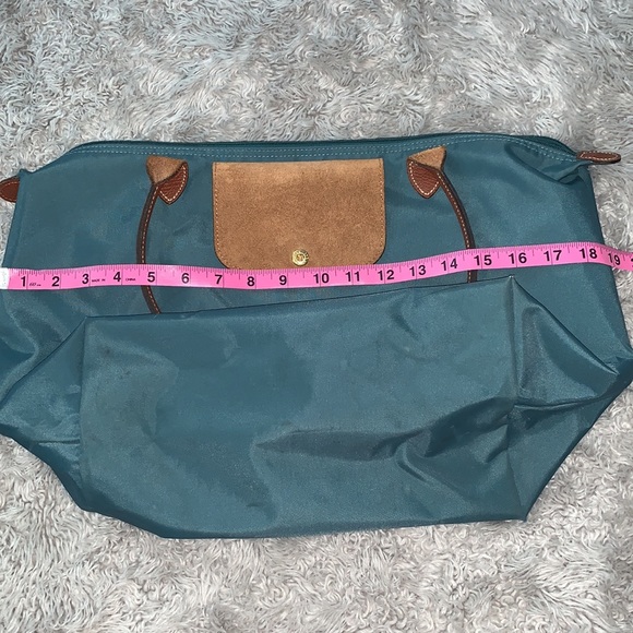 Longchamp Tote - Picture 7 of 7